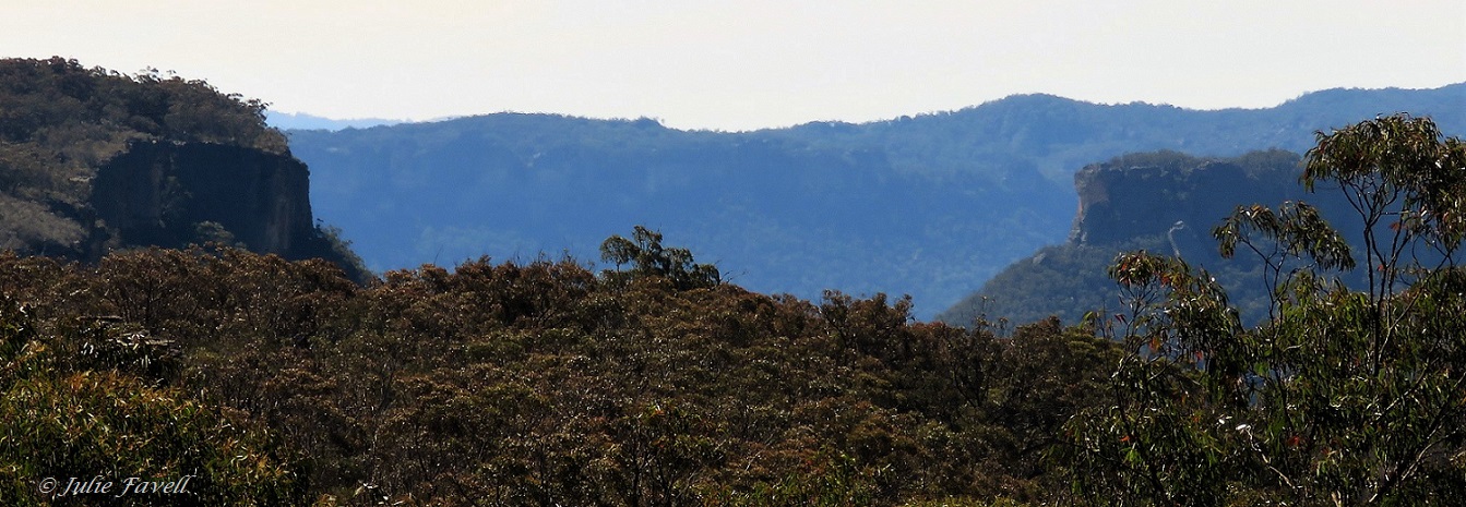 Baal Bone Gap escarpment